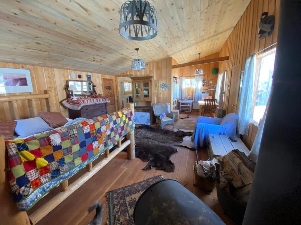 Aubin Sky Lodging At The Yl Ranch Savery Exterior photo