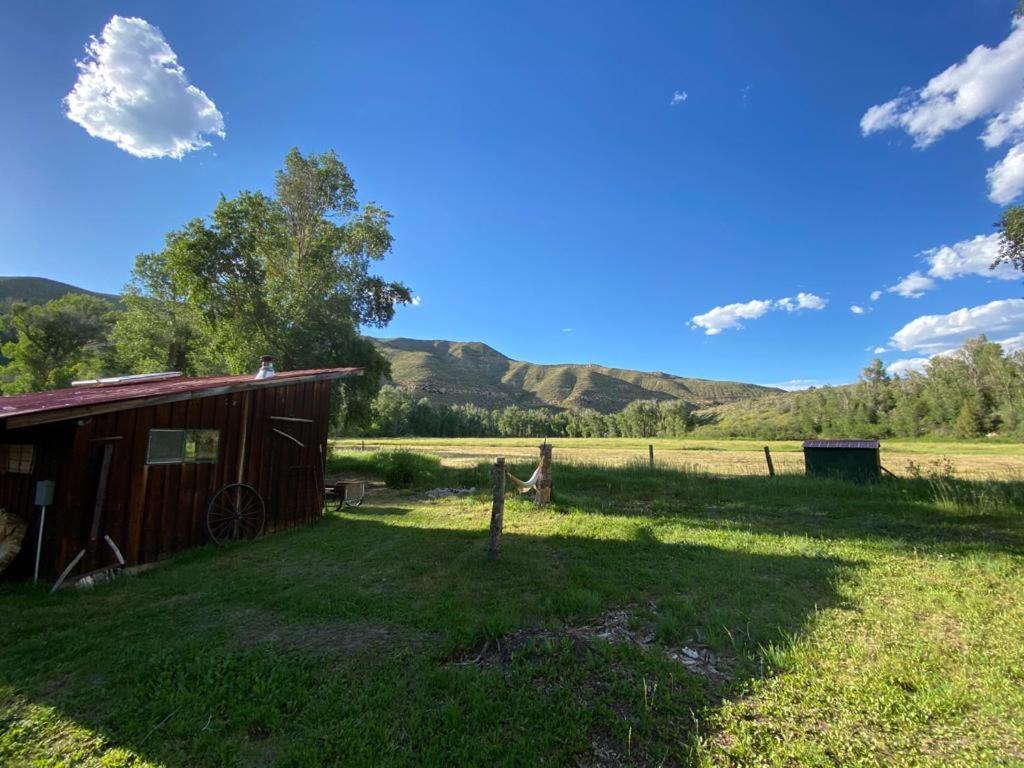 Aubin Sky Lodging At The Yl Ranch Savery Exterior photo